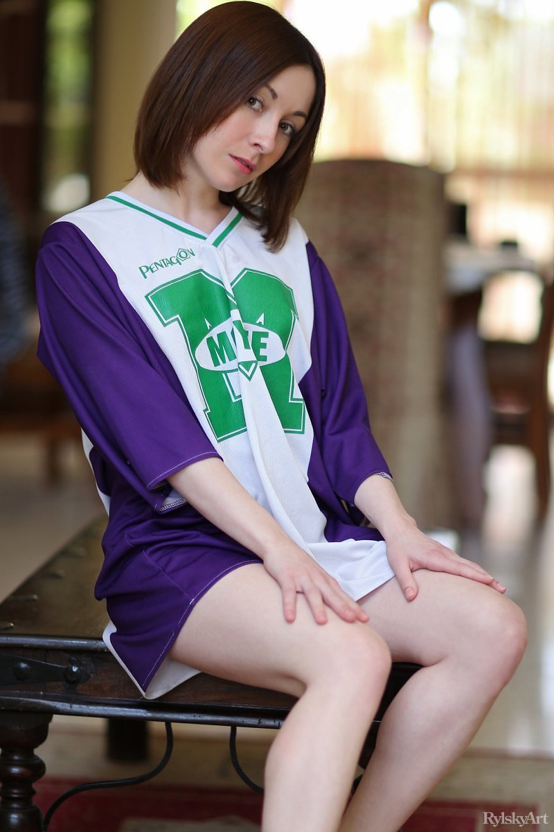 Вася, 34 года, 0 размер груди